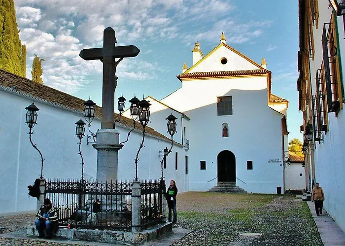 El Patio De Cruz Conde